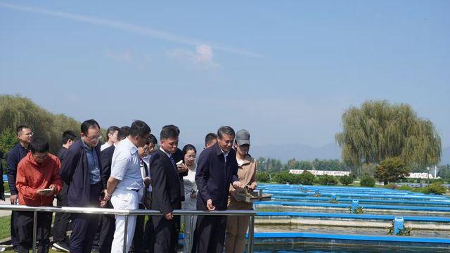 주북 中대사, 황해남도 양식장 참관…