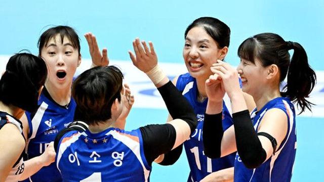 여자배구 IBK기업은행, 9년 만에 컵대회 우승…육서영 MVP