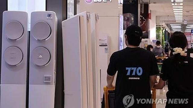 '폭염' 7월 주택용 전기 11% 늘어 역대최대…누진제에 요금은 17%↑