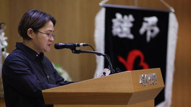 故 전유성, 제자 김신영 오열 속 영면 