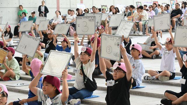 [2025 대전 어린이 안전골든벨] 퀴즈왕 위한 치열한 접전에 600명 모인 대회장은 '들썩'