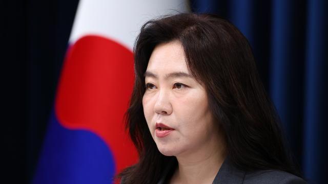 李, 국정자원 화재에 비상대책회의 주재…
