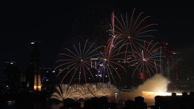 [속보] 불꽃축제 테러 예고한 30대 회사원 긴급체포