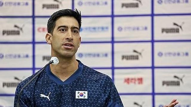 라미레스 남자배구 대표팀 감독, 계약 1년 연장…중간평가 통과(종합)