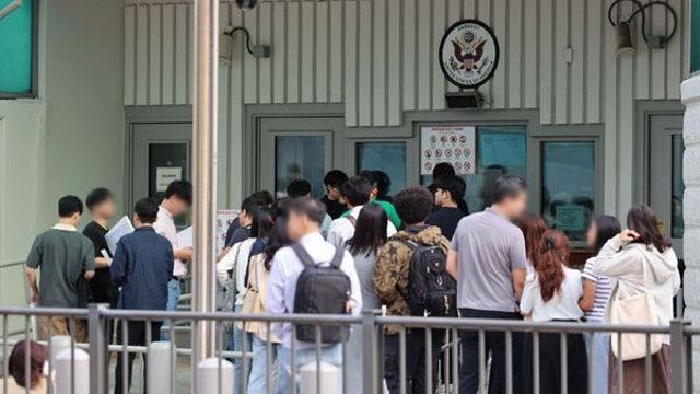 中 과학기술 우대 K비자 발급…美 STEM 비자 10만 달러 ‘수수료’와 대조