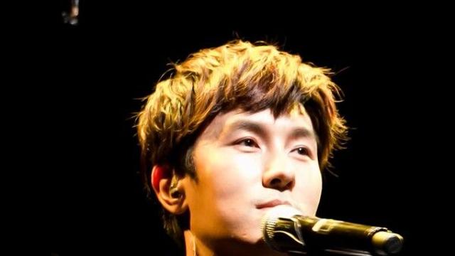 신화 김동완, 연예인 축가 비용 쿨하게 공개…