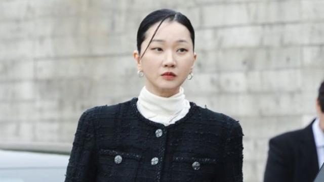 장윤주, 웃음기 쫙 뺀 사이코패스 변신…눈빛만으로 압도하네 (부세미)
