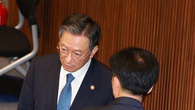 법무장관, '검찰 비판' 임은정에 