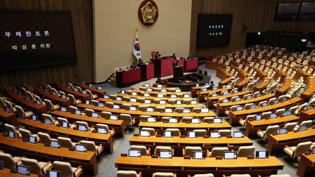 증감법도 여당 주도로 통과…여야 대치 국면 장기화