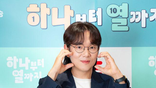 장성규, '메인 MC' 강지영에 양보했다 