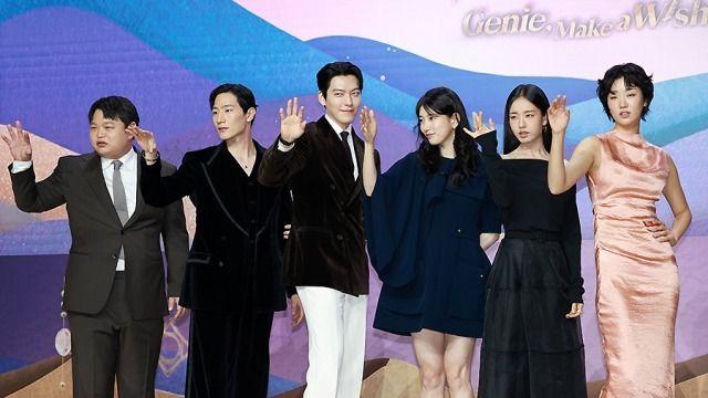 김은숙 작가의 판타지 로코에 김우빈X수지의 등장이라…'다 이루어질지니' [종합]