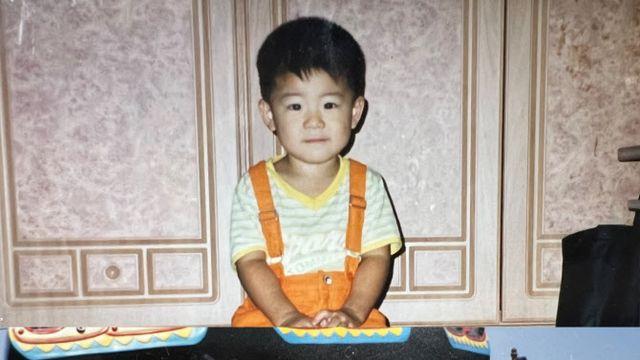 '신사장 프로젝트' 배현성, 어린 시절 깜짝 공개…모태 미남의 정석