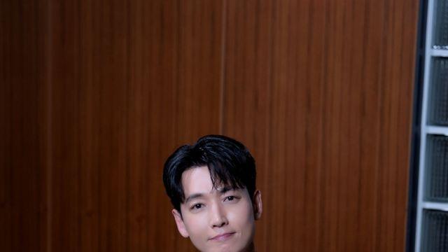 정경호 