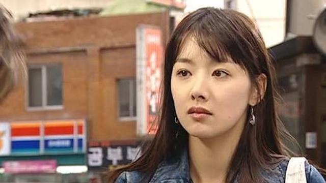 미모에비해 생각보다 못떴다고 생각하는 여배우