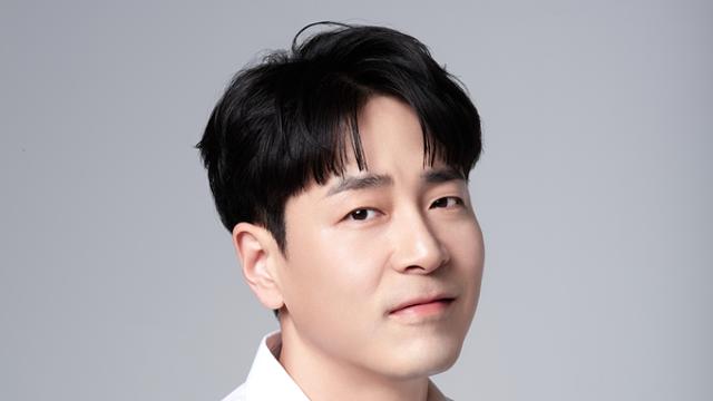 홍우진, 새 프로필 공개… 폭넓은 행보 예고