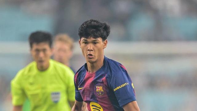 야말 복권에 재미 들인 바르셀로나, UCL 일정 앞두고 ‘08년생 필리핀계 유망주’ 깜짝 선발 기용!