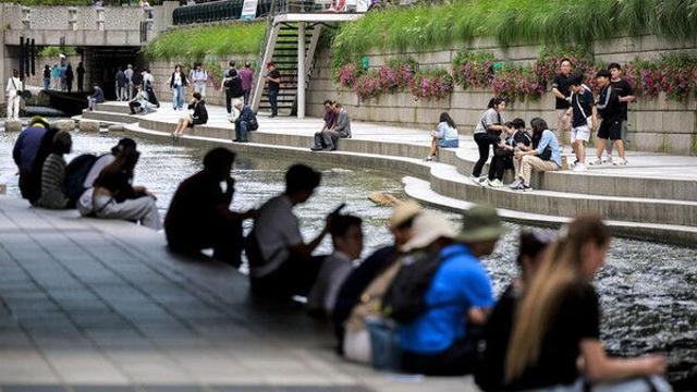 낮 최고 27도 초가을 날씨…내륙 곳곳 한때 소나기[오늘날씨]