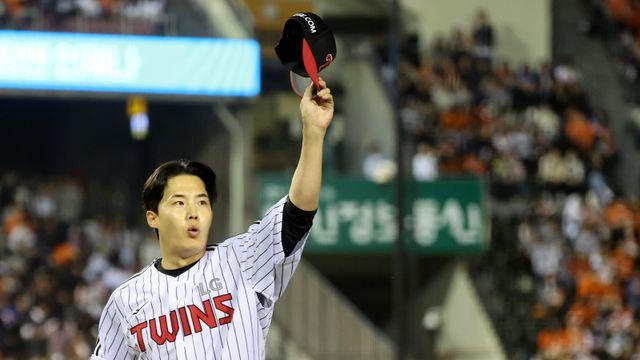 '한화 킬러' 엘린이 출신에게는 특별하다...임찬규 정규시즌 우승 확정 지을까 [IS 피플]