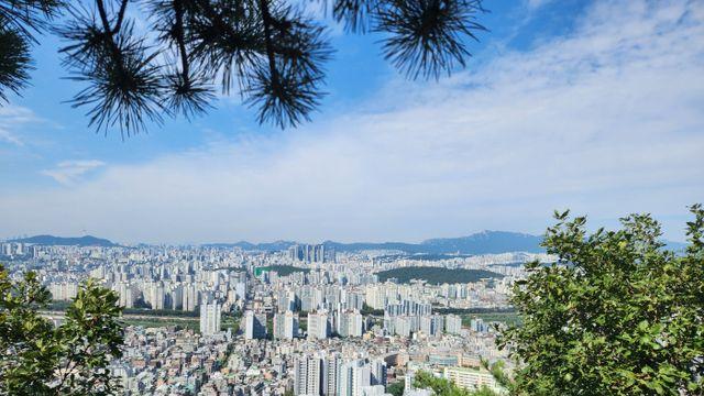 등산의 계절, 안전하고 건강하게 산을 즐기려면?