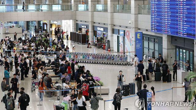 中 단체관광 무비자 입국 첫날 부산 관광지도 기대감