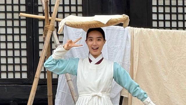 '폭군의 셰프' 길금이 배우의 대반전? 윤서아 사복 패션