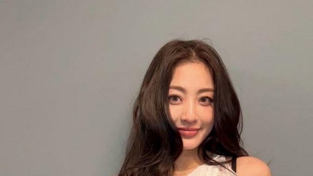 트와이스 지효, 물오른 미모…독보적 아우라 발산 [AI 포토컷]
