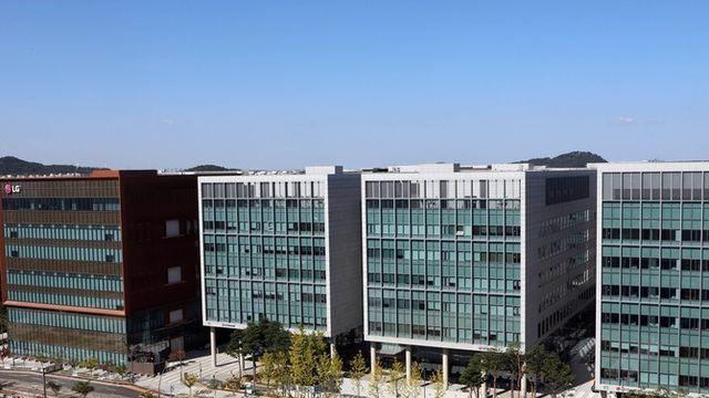 LG이노텍, 아이폰17이 이끌 실적 성장…목표주가↑