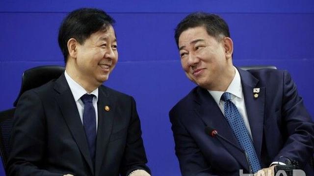 국힘 