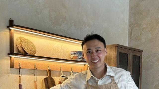 483번의 연구로 치킨의 자유 완성