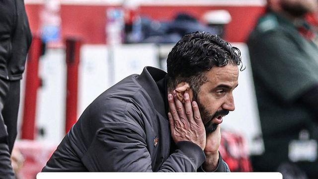 “아모링, EPL 시대 맨유 최악의 감독” 전문 매체 혹평