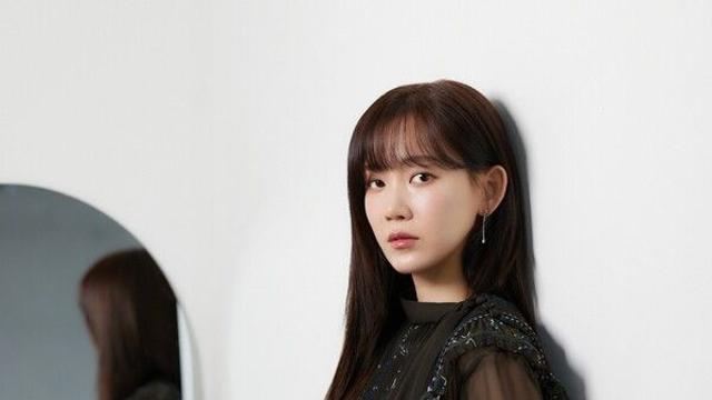 [인터뷰③] 신현빈, '얼굴' 한 번 안 나오는 영화에 출연…