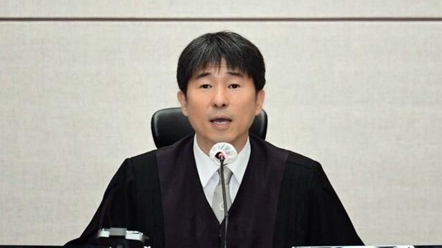[이슈] 지귀연, '尹구속취소 청구 당일' 6년 쓰던 휴대전화 돌연 교체…접대의혹 때도 '교체'