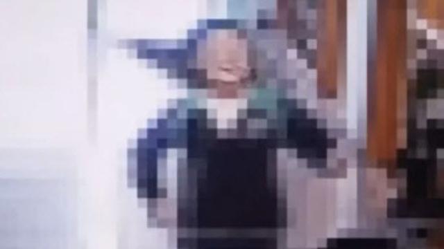 “누가 화장실 훔쳐봤다”던 여중생, CCTV 봤더니 웃고 있었다
