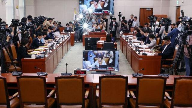 與 '조희대 청문 불출석'에 대법원 현장감사 의결…국힘 