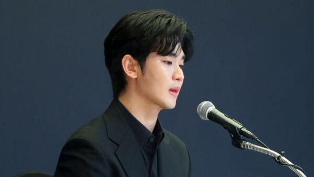 김수현, 6개월만 근황 