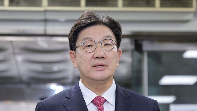 다시 법원 나온 '불법 정치자금' 권성동…구속적부심사 시작