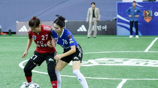 '골때녀' 국대팸 백지훈 VS 불나비 김영광, 4강 진출권 경기결과
