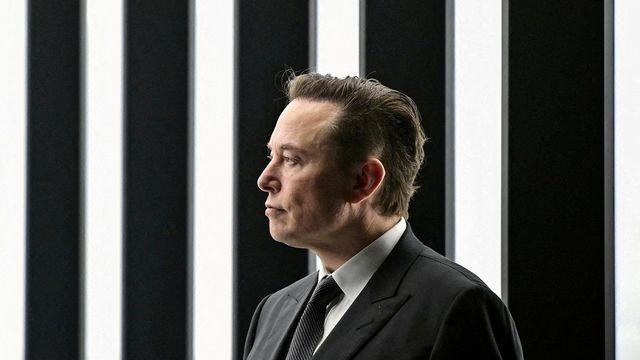 머스크, 테슬라 주가 상승에 사상 최초 '700조원 부자' 등극