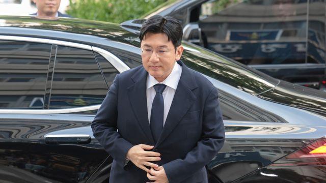 경찰, '1천900억 부당거래 의혹' 하이브 방시혁 출국금지