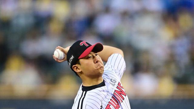LG 염경엽 감독 “송승기의 성과 덕분에 지금 우리가 이 위치에 있는 것”