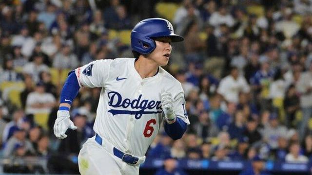 다저스 김혜성, 첫 시즌부터 MLB 가을 야구 무대 선다…와일드카드 엔트리 등록