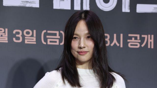‘저스트 메이크업’ 이효리 “취재진 서본 지 10년 넘어…옛날 생각난다”