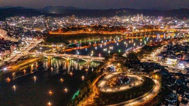 경남도, 외국인에 진주유등축제 연계 산청·하동 여행상품 판매