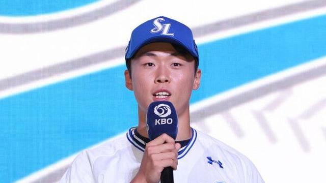 삼성, 1라운드 지명 투수 이호범과 2억5000만원에 사인