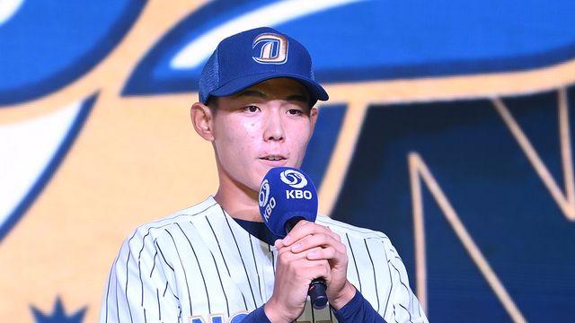 신인 계약금에 '1억 옵션', 최초 역사…NC 1라운더 신재인, '옵션 포함' 3억5000만원 도장 쾅! [공식발표]