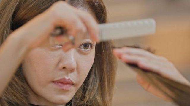 쥬얼리 이지현, 헤어 디자이너 첫 입봉…국대 남사친이 손님?