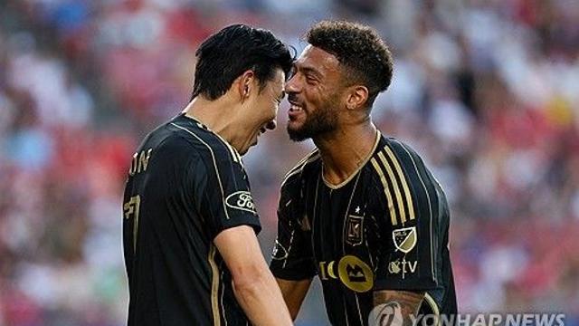 'MLS 역대급 콤비' 손흥민-부앙가, 그런데 강제휴식이라니…400억 SON, LAFC 벤치에도 못 넣는다 '최대 위기'
