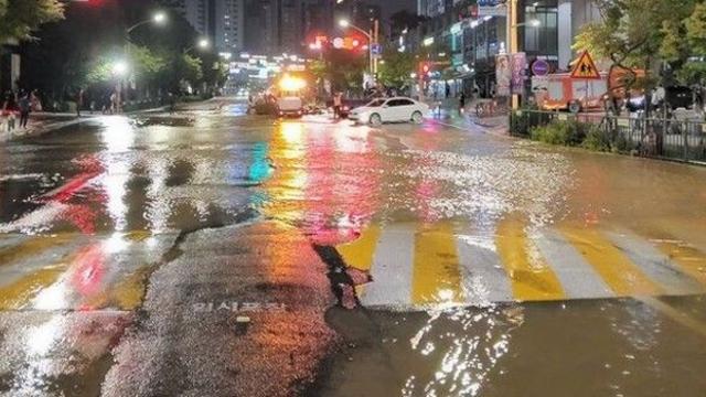 과천서 상수도관 파열…