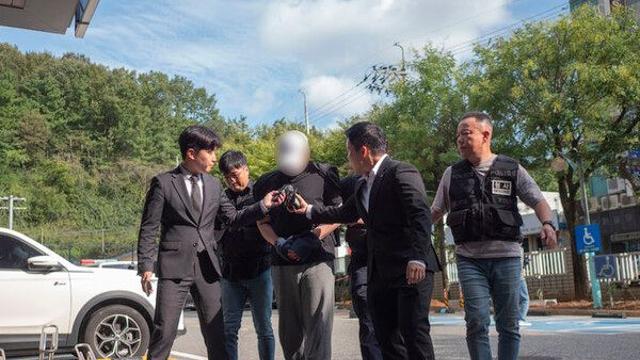 연인 살해, 김치냉장고에 시신 1년 숨긴 40대 구속 송치