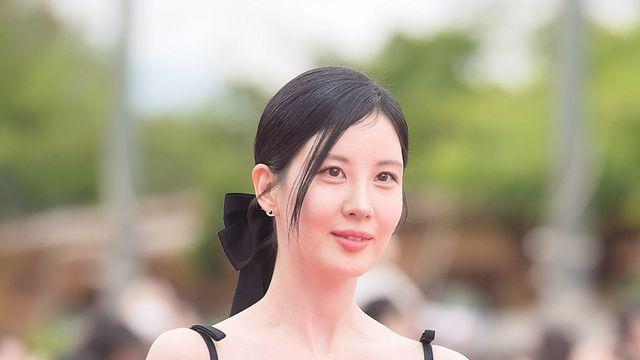 오늘자 드레스 입은 서현&츄 미모